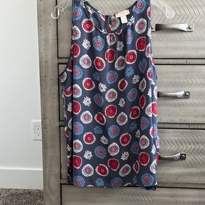 Sleeveless blouse